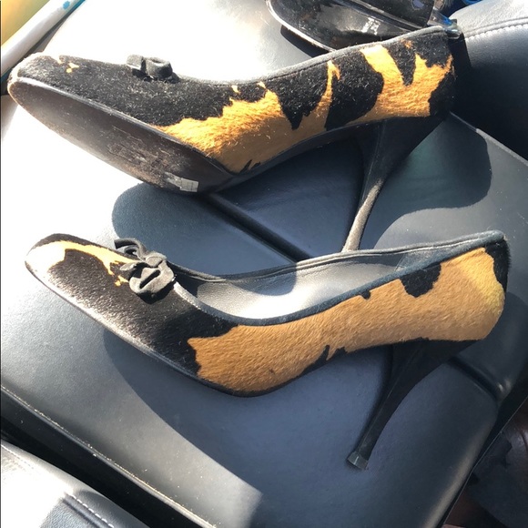 Stuart Weitzman Ponyhair Heels 👠 Sz 8 M - Picture 3 of 8